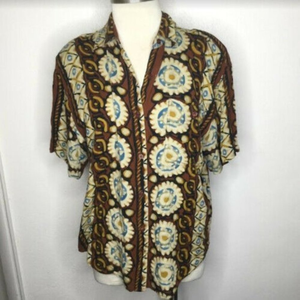 Solutions! Women's Abstract Blouse Short Sleeve Button-Up Multicolor Size Medium